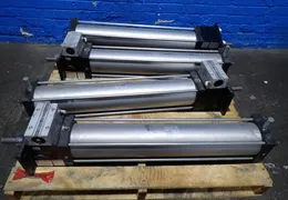 SMC 0.97 MPA CYLINDERS  -  CDLSF125TN-700