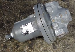FISHER REGULATOR  -  95H-19