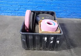 DEWALT,TRYOUT, BUEHLER INDUSTRIAL GRINDING AND CUTTING WHEELS