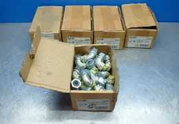 HUBBELL 1/2" 125 LIQUID TIGHT 90° CONNECTORS  -  3542