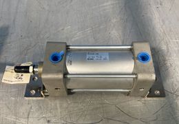 SMC 250 PSI PNEUMATIC TIE ROD CYLINDER   -  NCA1KL250-0300