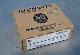 ALLEN BRADLEY COMPACT I/O 4 CHANNEL ANALOG CURRENT VOLTAGE INPUT   -  1769-IF4