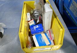 BEARING / SPROCKET HARDWARE LOT
