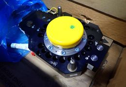 ATI ROBOTIC TOOL CHANGER  -  91221-310DM-JT3DKG-0-AA2-0-SM