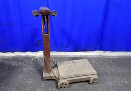 HOWE 1000 LBS SCALE