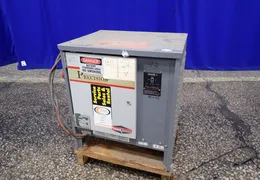 PRECISION 24V/865 BATTERY CHARGER  -  3PF12B-865EMES