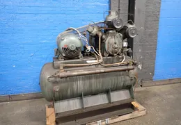 INGERSOLL-RAND 94 GAL AIR COMPRESSOR  -  10TE