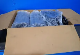 RUBBER GLOVES