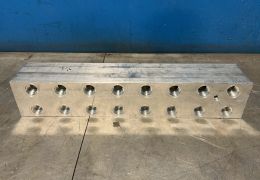 DAMAN HYDRAULIC MANIFOLD  -  AD05JP083S