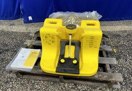 BRADLEY GRAVITY EYE WASH STATION