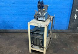MILLER 450 A WELDER   -  INVISION 456MP