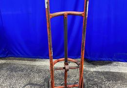 HAND TRUCK
