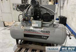 INGERSOLL RAND 7.5//10 HP AIR COMPRESSOR  -  2545E10/T30
