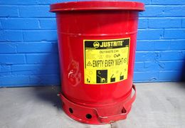 JUSTRITE 10 GAL OIL WASTE CAN   -  09300