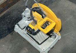 DEWALT 14" CHOP SAW  -  D28715