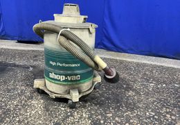 WET/DRY VAC