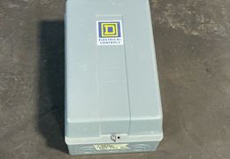 SQUARE D ELECTRIC CONTROLS LIGHTING CONTATCOR