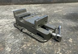 KURT 6” X 13” VISE