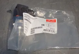 DANFOSS MBT 3250 TEMPERATURE SENSOR  -  084Z2435