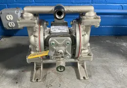 WARREN RUPP PUP 125 PSI SANDPIPER AIR-OPERATED DOUBLE DIAPHRAGM PUMP  -  S05B1S2TANS700