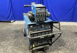 MILLER 450 A WELDER  -  DELTAWELD 452