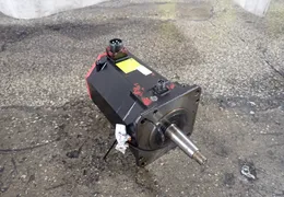 FANUC 4.3 KW SERVO MOTOR   -  A30/3000 / A06B-0267-B605