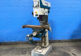 SERRMAC 31.5”X10” TABLE DRILLING AND MILLING MACHINE  -  TCS 40