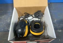 NOISE BUSTER SAFETY EARMUFF