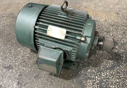 RELIANCE ELECTRIC 7.5 HP MOTOR