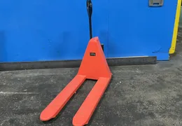 1500 KG PALLET JACK