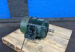 RELIANCE ELECTRIC 25 HP MOTOR  -  P28G4914-LD