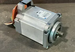 TAMAGAWA SEIKI AC SERVO MOTOR  -  3HNA008029-001 / TS4834N9030E411