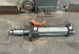 PARKER TAIYO HYDRAULIC CYLINDER  -  1FY80BB265-AB