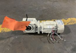 SUMITOMO 1/4 HP HYPONIC GEAR DRIVE   -  RNYMS02-1220-B-25