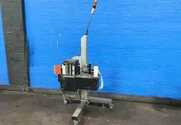 SUPERIOR MACHINE SYSTEMS LABELER  -  GENESIS ZPE