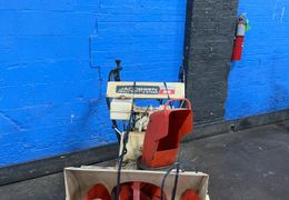 JACOBSEN SNOW BLOWER