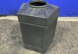 APPROX. 48 GALLONS PENTAGON TRASH CAN