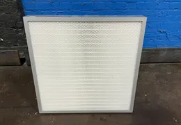 CAMFIL FARR 340 CFM AIR FILTER  -  Q5-23.62-23.62-G-03-T3-1D-00-0