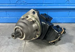 DANFOSS MOTOR TRACK DRIVE  -  51C060-1-RD1B