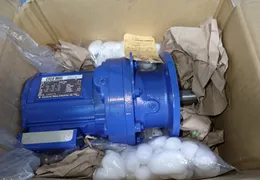 SUMITOMO 0.1 KW GEAR DRIVE  -  CNVM01-6090YA-119
