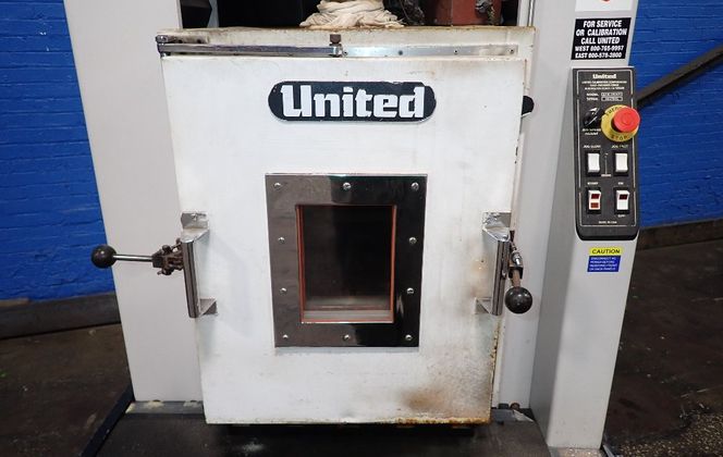 United 20"x15" Chamber Sfm-300kn Tensile Tester - Sfm-300kn