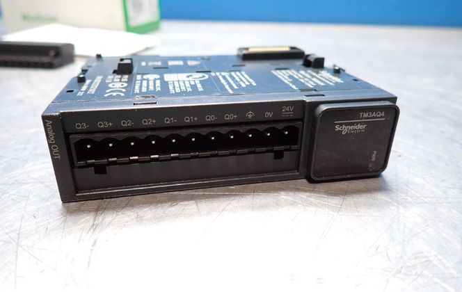 Schneider Electric Input Module - Tm3aq4
