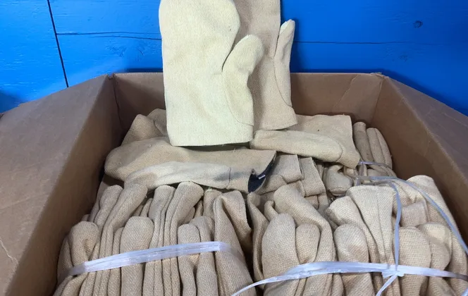 Gloves