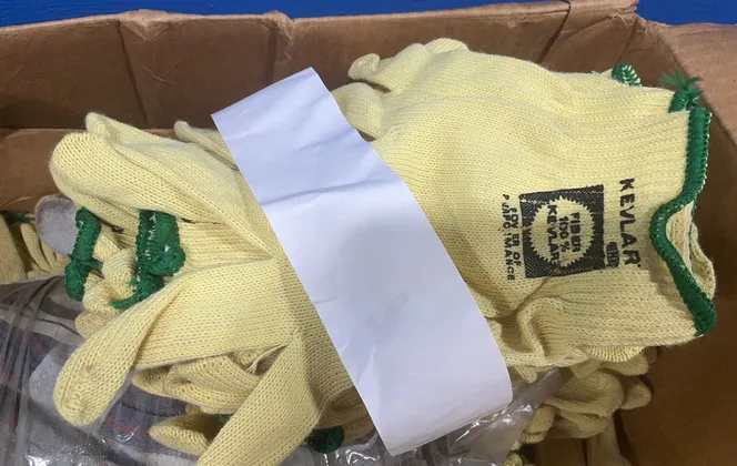 Kevlar Gloves