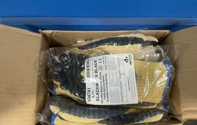 Impacto Vibration Reducing Gloves