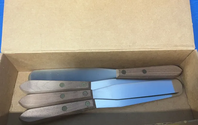 Lamson & Goodnow Spatula
