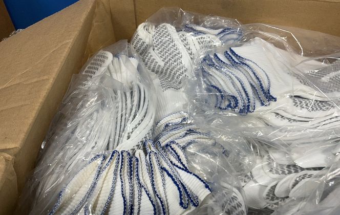 Gloves