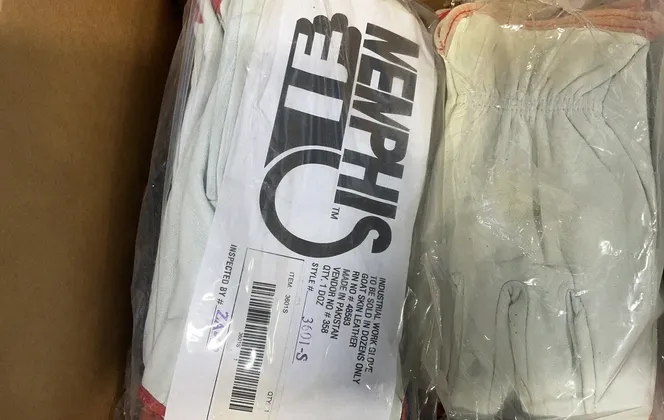 Memphis Gloves