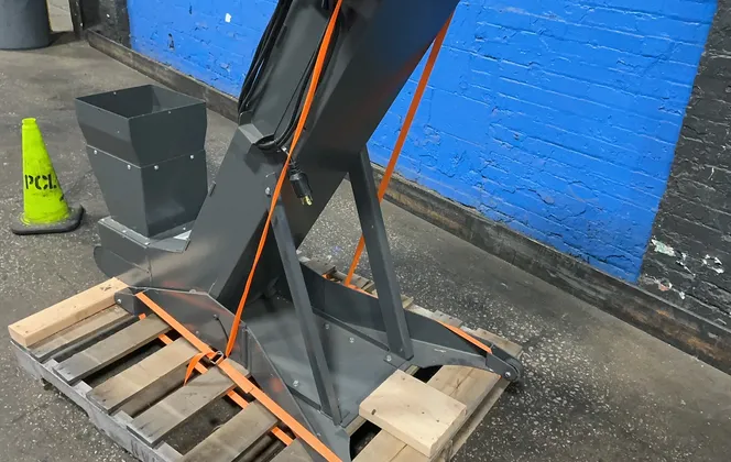 Henning 12” Chip Conveyor