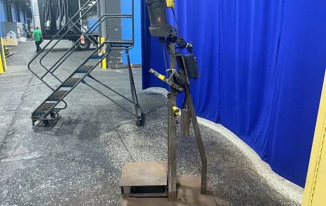 Lightnin Mixer